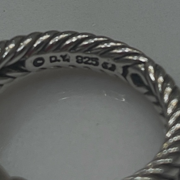 Blue Cushion-Cut Gemstone Ring in Silver - Picture 4 of 6